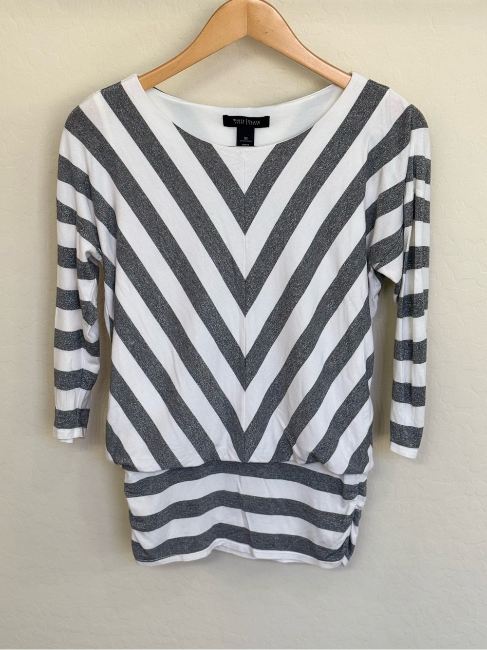 White House Black Market Chevron Metallic Shimmer Blouse Top Sz XS